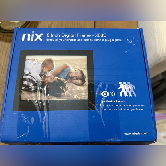 nix Cameras, Photo & Video New In Box Nix 8 Inch Digital Frame X8e